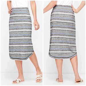 T By TALBOTS Midi Skirt Blue Black Stripe Curve Hem Knit Casual Medium Pull On